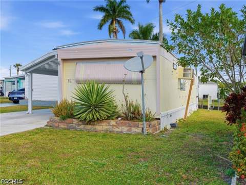 5558 Palm Beach Blvd 82, Fort Myers FL - photo 16 of 33