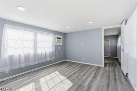 5558 Palm Beach Blvd 82, Fort Myers FL - photo 6 of 33