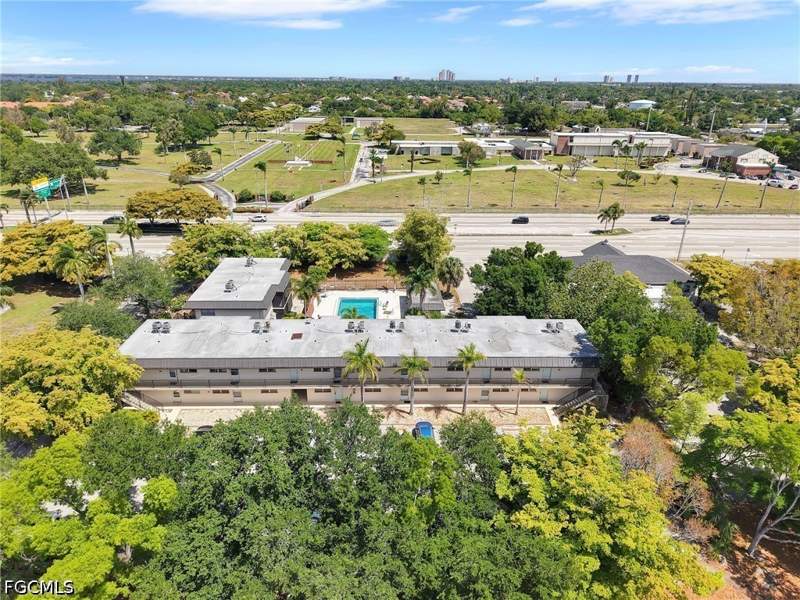2 bedroom Condominium at 1560 Colonial Blvd 235, Colonial West Condo, Fort Myers — photo 2