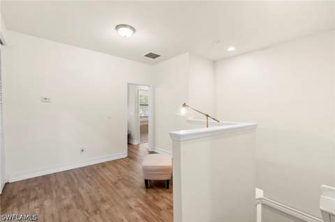 7797 Bristol Cir, Naples FL - photo 8 of 32