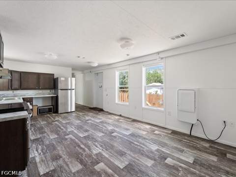 1038 Canopy Ln, Moore Haven FL - photo 11 of 21