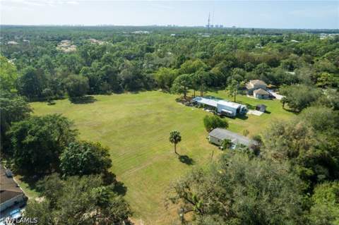 11203 Butler Dr, Bonita Springs FL - photo 14 of 39