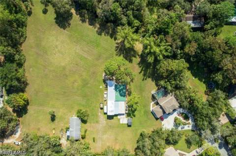 11203 Butler Dr, Bonita Springs FL - photo 9 of 39