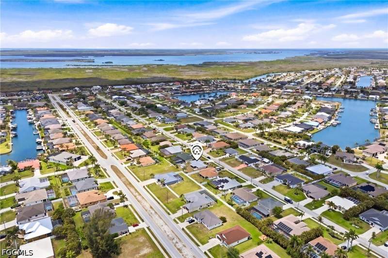 3 bedroom SingleFamilyResidence at 2658 SW 32nd St, Cape Coral, Cape Coral — photo 5