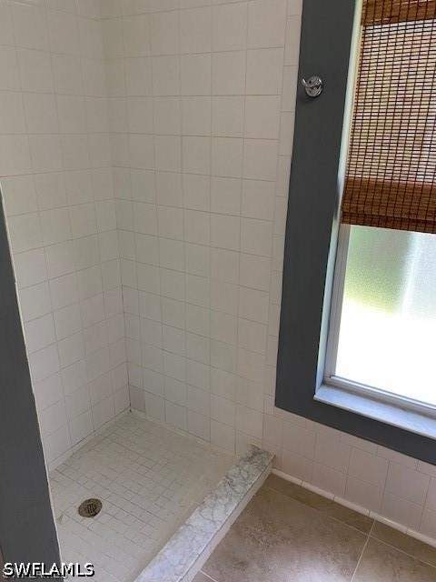 2812 11th St W, Lehigh Acres FL - photo 11 of 14