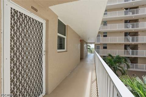 5500 Bonita Beach Rd 304, Bonita Springs FL - photo 13 of 40