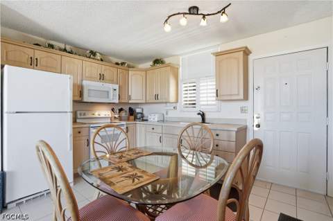 5500 Bonita Beach Rd 304, Bonita Springs FL - photo 20 of 40