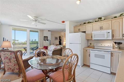 5500 Bonita Beach Rd 304, Bonita Springs FL - photo 21 of 40