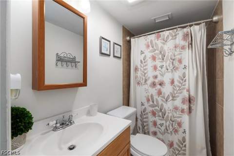 12620 Kenwood Ln C, Fort Myers FL - photo 11 of 21
