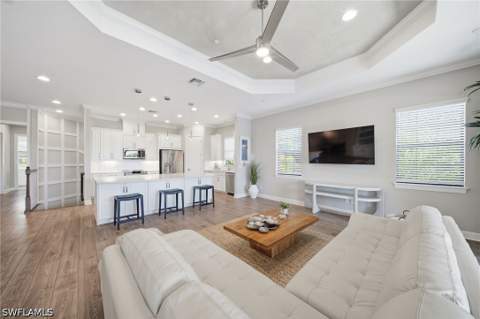 9658 Montelanico Loop 201, Naples FL - photo 12 of 47
