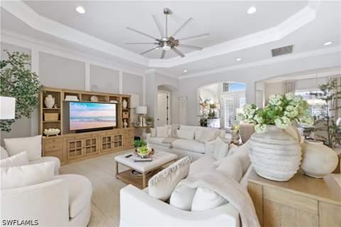 1467 Mockingbird Dr, Naples FL - photo 10 of 37