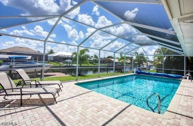 3 bedroom SingleFamilyResidence at 3413 SE 18th Ave, Cape Coral, Cape Coral — photo 4