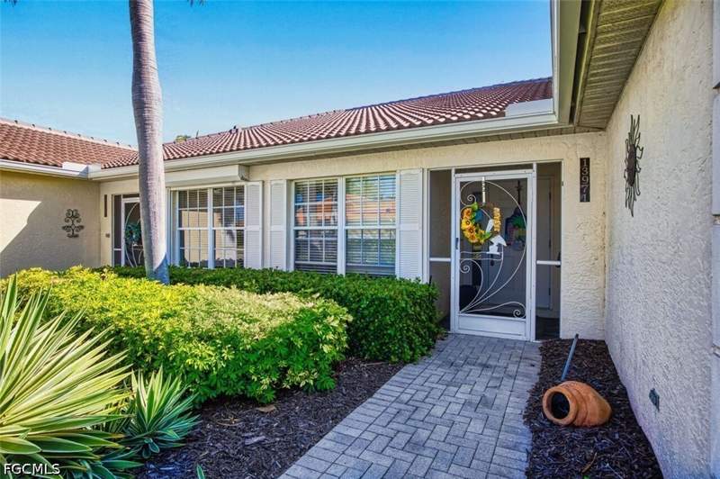 3 bedroom Attached at 13971 Reflection Lakes DR, REFLECTION LAKES, Fort Myers — photo 5