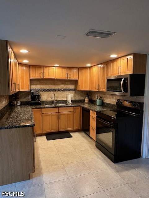 4815 Bluefish Ct, Fort Myers FL - photo 11 of 27