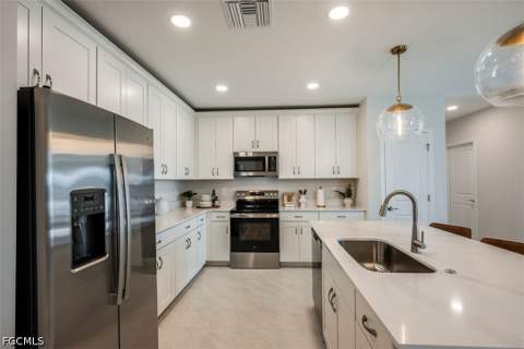 247 Lakeside Breeze Way, Lehigh Acres FL - photo 20 of 31