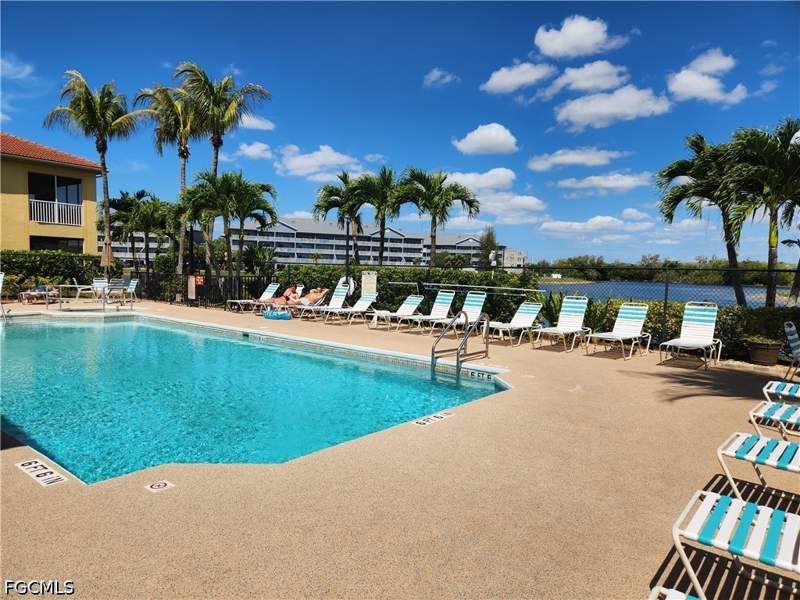 3 bedroom Condominium at 4293 Bellasol Cir 2513, Bellasol, Fort Myers — photo 3
