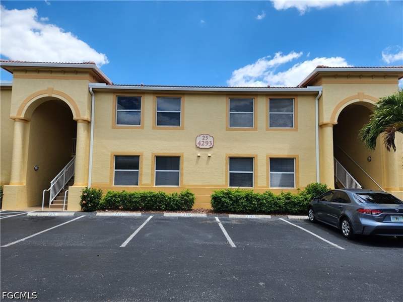 3 bedroom Condominium at 4293 Bellasol Cir 2513, Bellasol, Fort Myers — photo 4