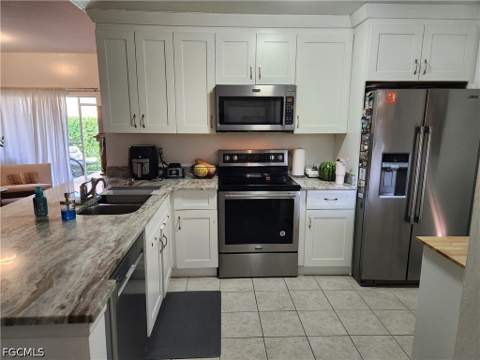 4293 Bellasol Cir 2513, Fort Myers FL - photo 7 of 48