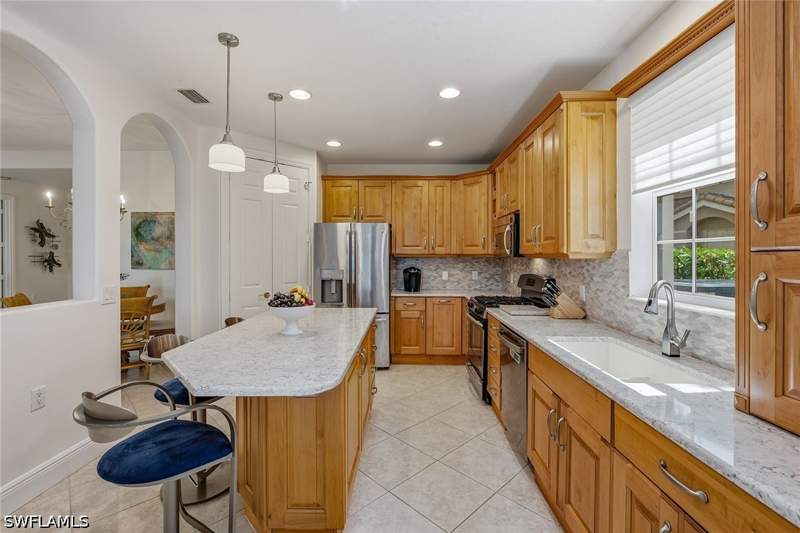 3 bedroom Condominium at 9154 Cherry Oaks Ln 101, Cherry Oaks, Naples — photo 4