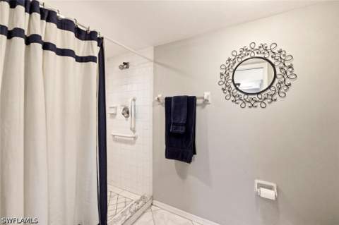 7340 Glenmoor Ln 3207, Naples FL - photo 16 of 41
