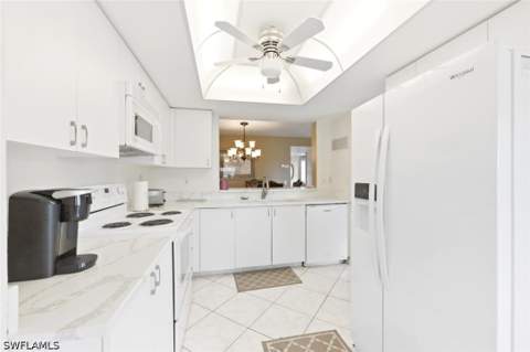 7340 Glenmoor Ln 3207, Naples FL - photo 6 of 41