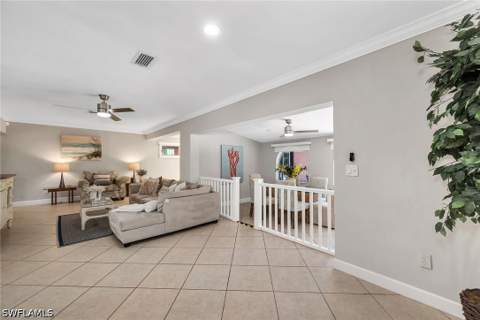 146 Greenbrier St, Marco Island FL - photo 6 of 38