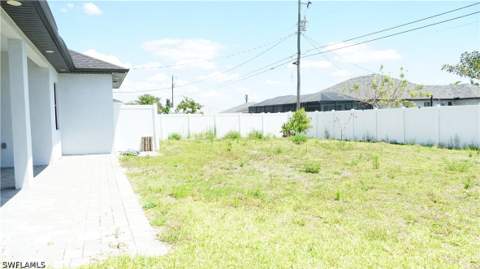502 Tropicana Pkwy W, Cape Coral FL - photo 12 of 14