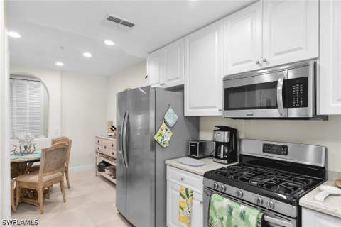3970 Deer Crossing Ct 105, Naples FL - photo 7 of 50