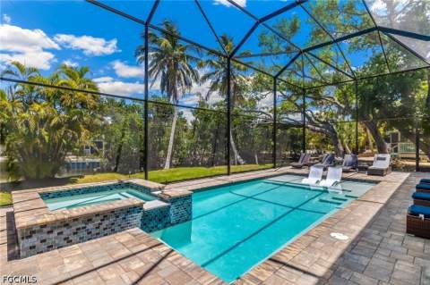 5809 Lauder St, Fort Myers Beach FL - photo 23 of 40