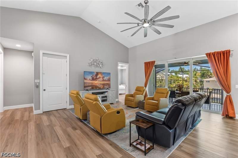 5 bedroom SingleFamilyResidence at 5809 Lauder St, McPhie Park, Fort Myers Beach — photo 5