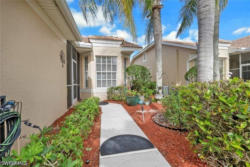 2 bedroom Attached at 2268 Granby Dr, Westminster, Lehigh Acres — photo 3