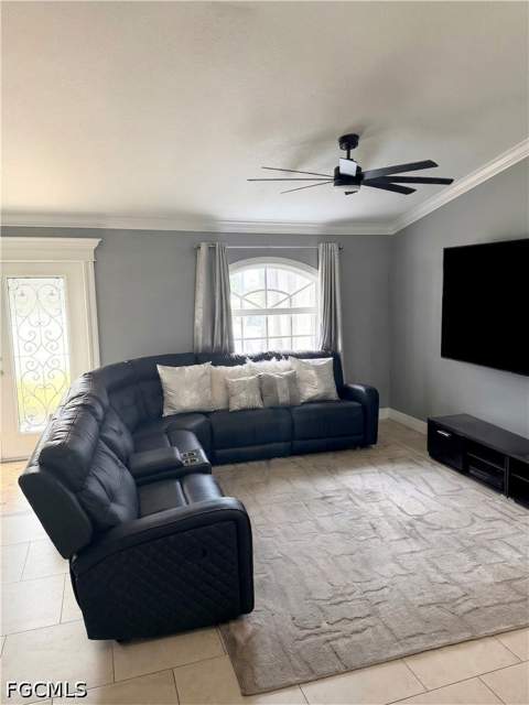 1031 NE 2nd Pl, Cape Coral FL - photo 6 of 18