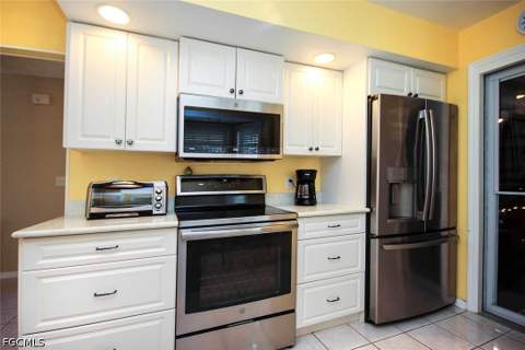 14640 Sagamore Ct, Fort Myers FL - photo 9 of 29