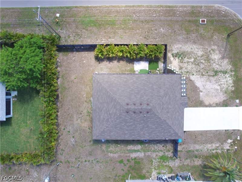 4 bedroom SingleFamilyResidence at 341 NE 13th Ter, Cape Coral, Cape Coral — photo 4