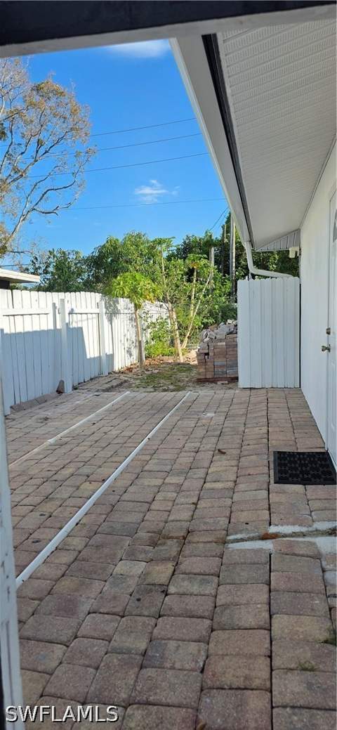 4148 23rd Pl SW, Naples FL - photo 10 of 42