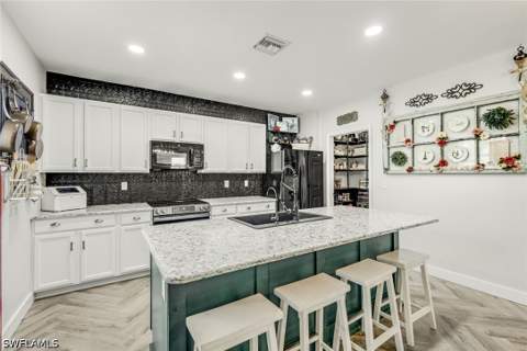 26701 Lincoln Ave, Bonita Springs FL - photo 10 of 30