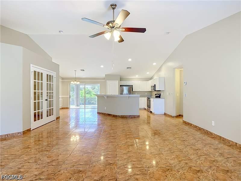 3 bedroom SingleFamilyResidence at 1066 Summa Blvd, Lehigh Acres, Lehigh Acres — photo 4