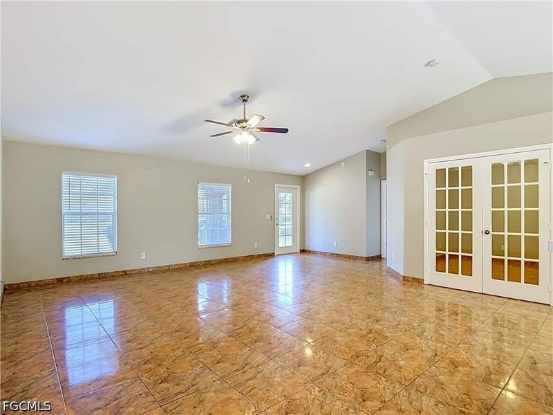 3 bedroom SingleFamilyResidence at 1066 Summa Blvd, Lehigh Acres, Lehigh Acres — photo 5