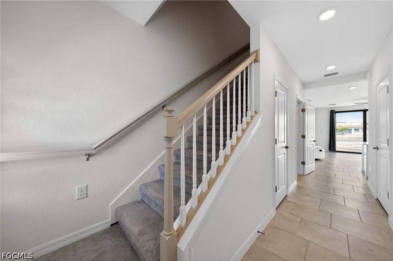 3 bedroom Townhouse at 14275 Oviedo Pl, Portico, Fort Myers — photo 3
