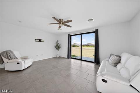 14275 Oviedo Pl, Fort Myers FL - photo 9 of 34