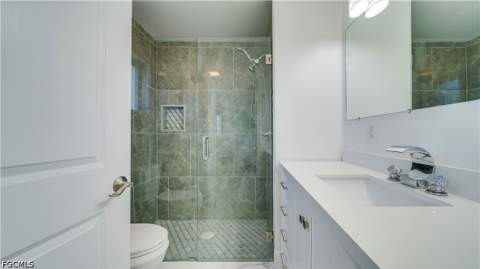 2708 Mangrove St, St James City FL - photo 10 of 37