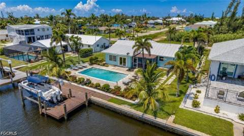 2708 Mangrove St, St James City FL - photo 19 of 37