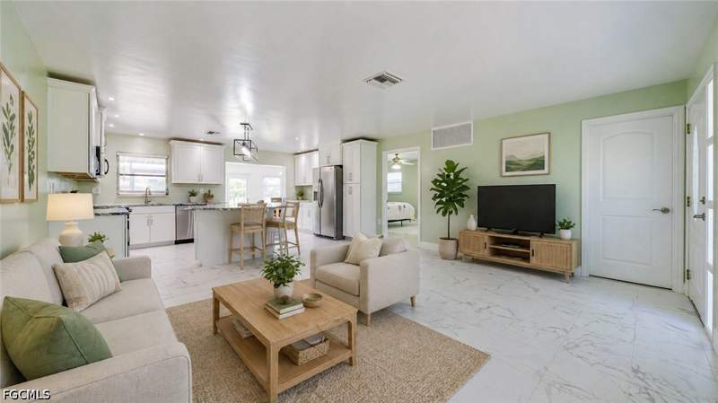 3 bedroom SingleFamilyResidence at 2708 Mangrove St, Gulf Haven, St James City — photo 4