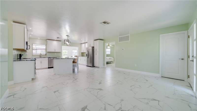 3 bedroom SingleFamilyResidence at 2708 Mangrove St, Gulf Haven, St James City — photo 5