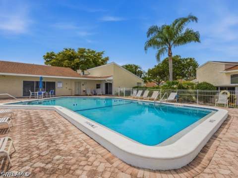 438 Bristle Cone Ln 20, Naples FL - photo 23 of 29