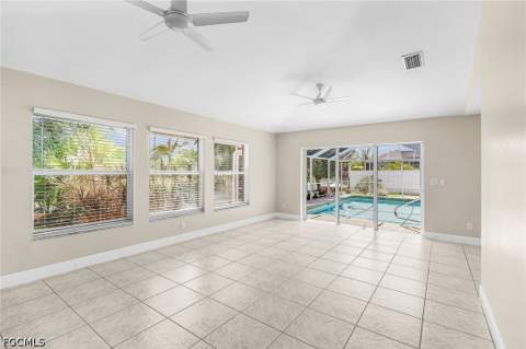 1204 SE 5th Ter, Cape Coral FL - photo 18 of 40