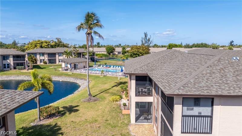 2 bedroom Condominium at 16881 Davis Rd 723, Davis Woods Condominium, Fort Myers — photo 2