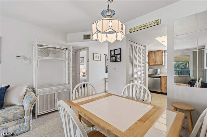 2 bedroom Condominium at 16881 Davis Rd 723, Davis Woods Condominium, Fort Myers — photo 5