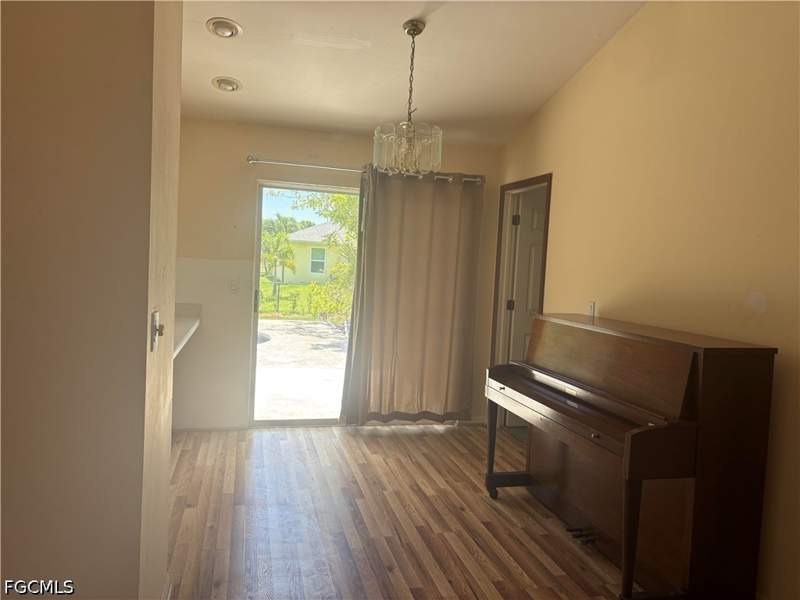 3 bedroom SingleFamilyResidence at 306 SW 29th St, Cape Coral, Cape Coral — photo 4