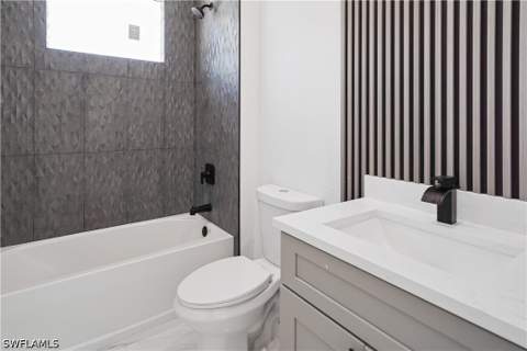 2511 NW 7th St, Cape Coral FL - photo 12 of 21